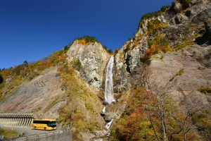 落差86メートルもあるふくべの大滝