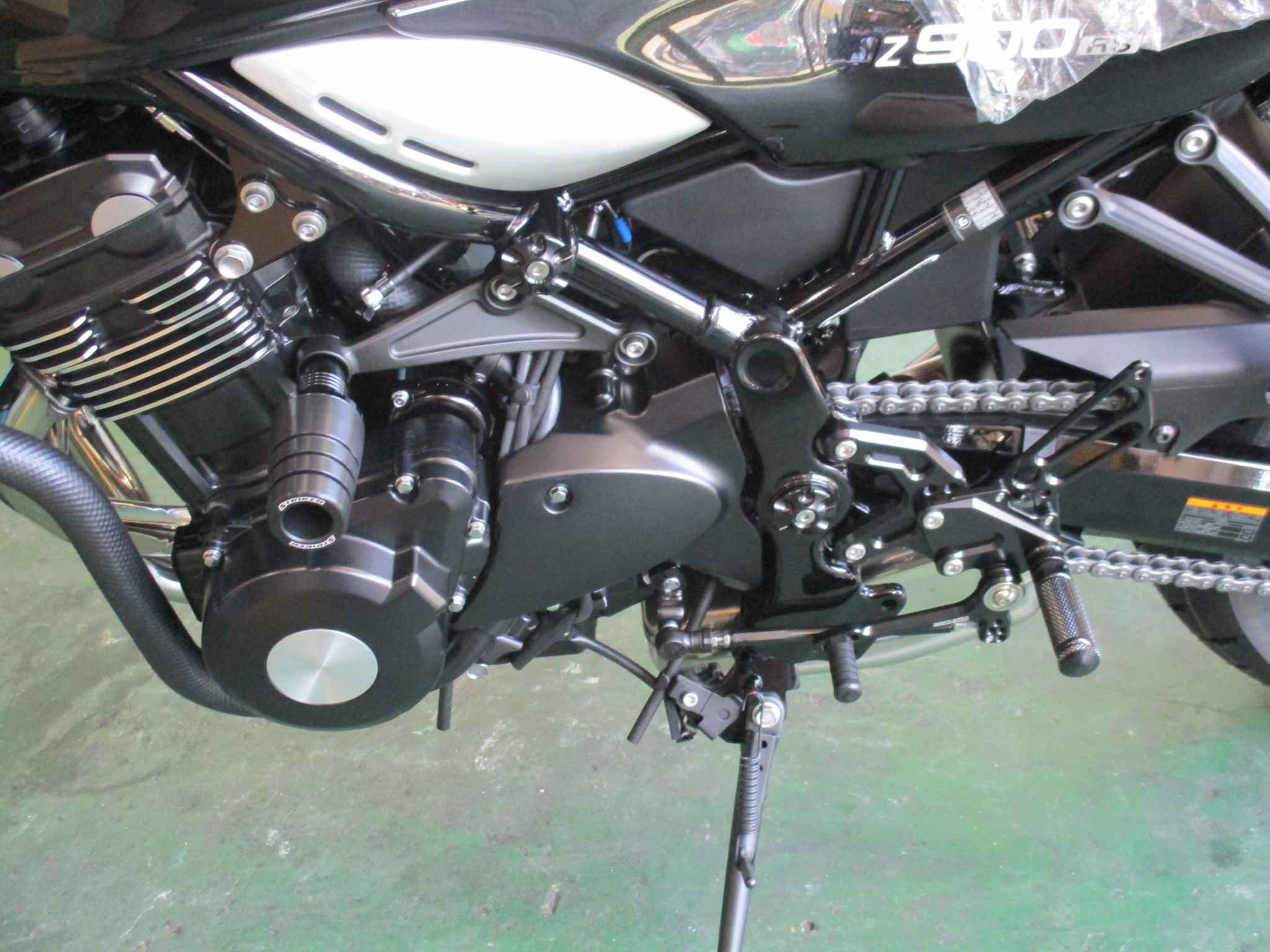 Z900RSハンドル交換 | バイク販売・メンテナンス・コーディングならバイクガレージ福井