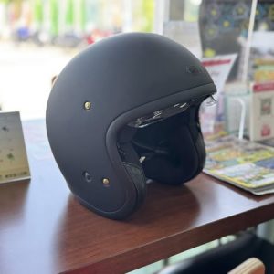 ★【ヘルメット入荷】★